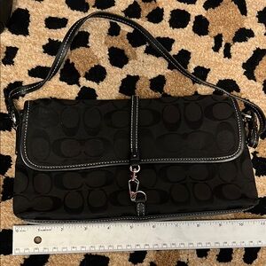 Black Coach Women's Shoulder Bag
